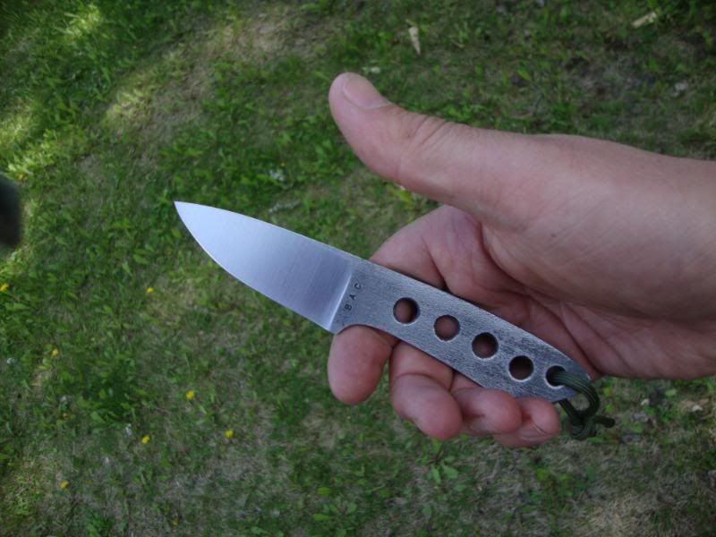 nakednecker003.jpg