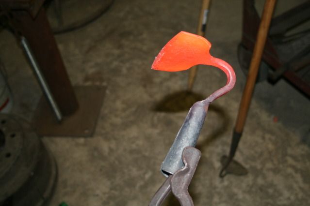 hoe8.jpg