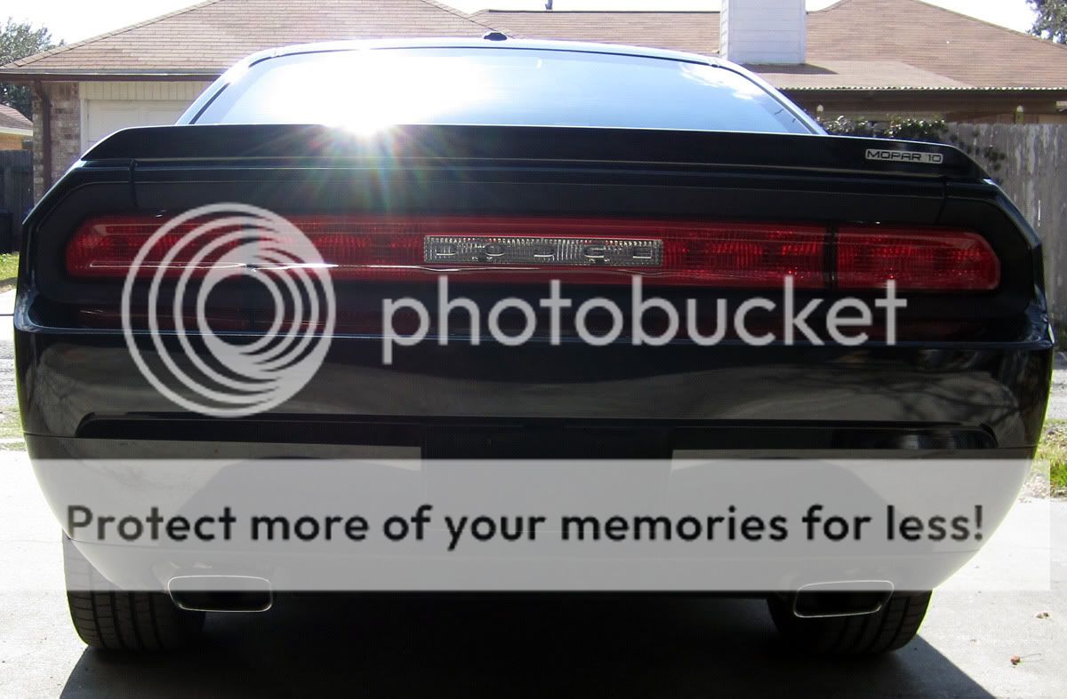 mopar10_1m.jpg