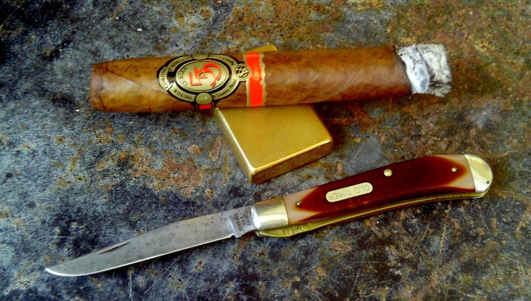 194OTcigar_zps3979a89f.jpg