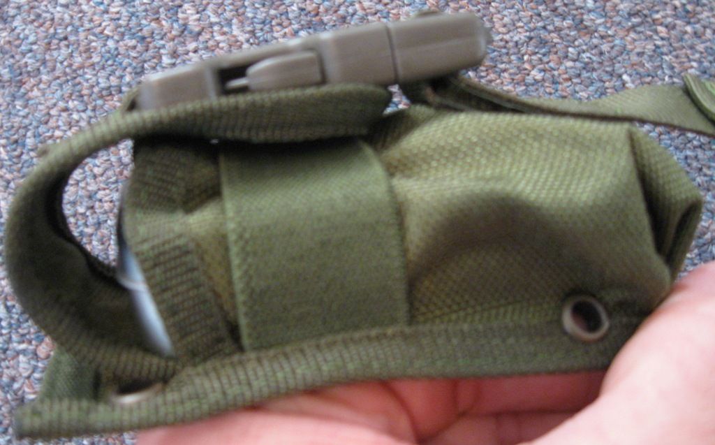 ESEE_PouchTin_FlapSpace.jpg