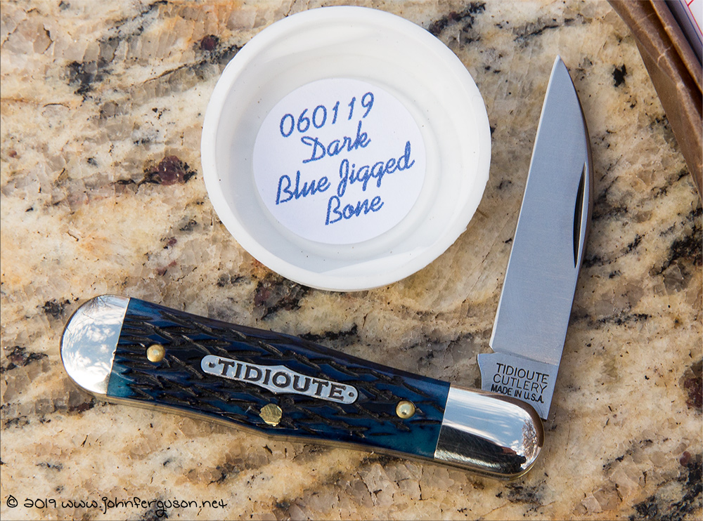 gec09bluejiggedbone-1.jpg