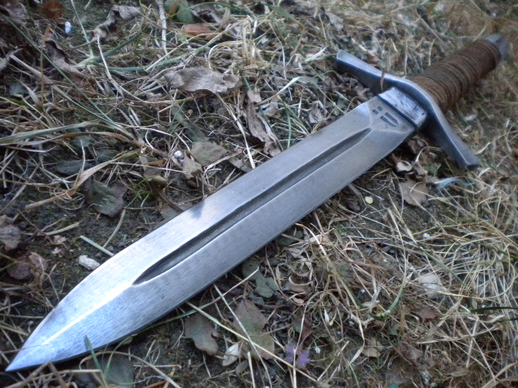 gothic_dagger_203.jpg