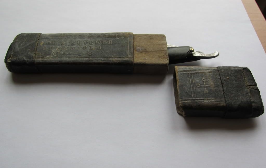 Razor-WB_4-case1.jpg