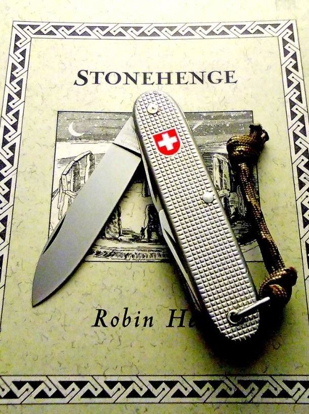 SI%20Stonehenge-%20Final%202-8-17_zps3fp0eet8.jpg