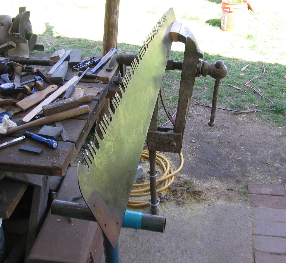 Saw%20vise1.jpg
