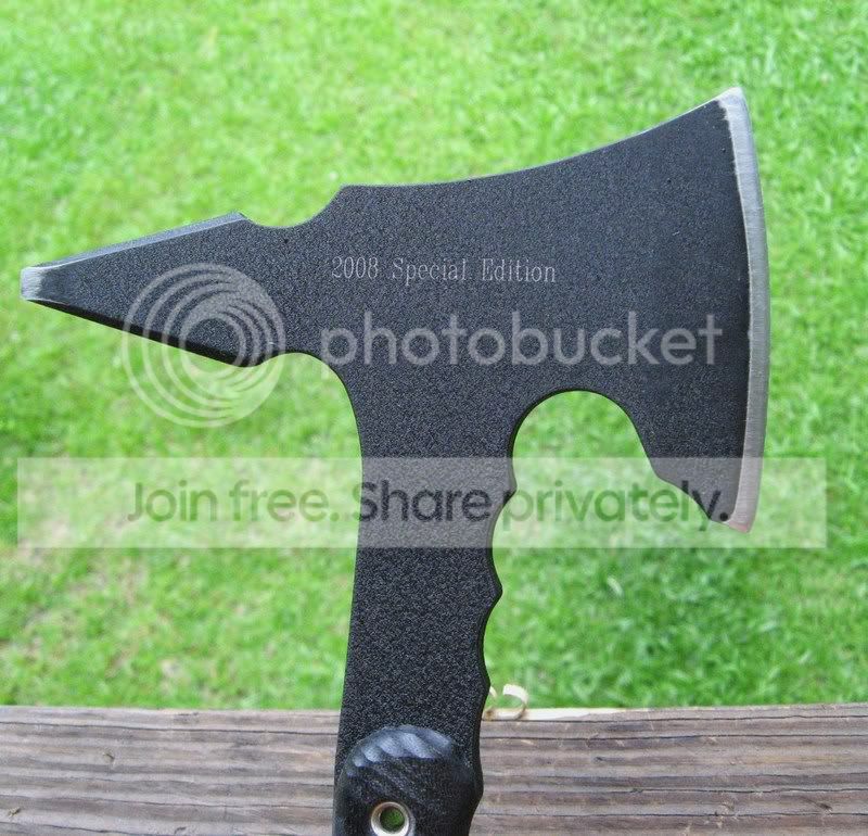 Axe003.jpg