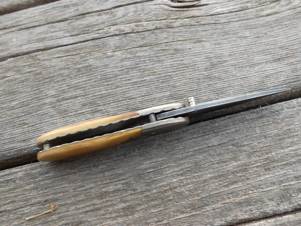 mammothdamascusfolder011.jpg