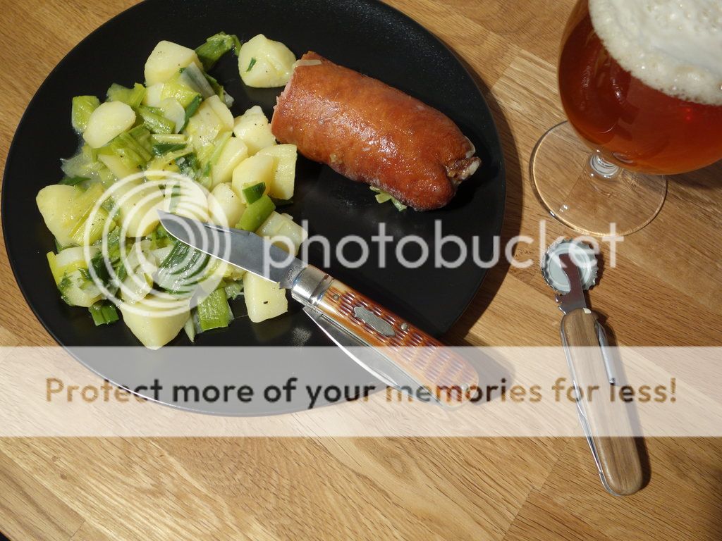 Saucisson_01_small_zps1d439608.jpg