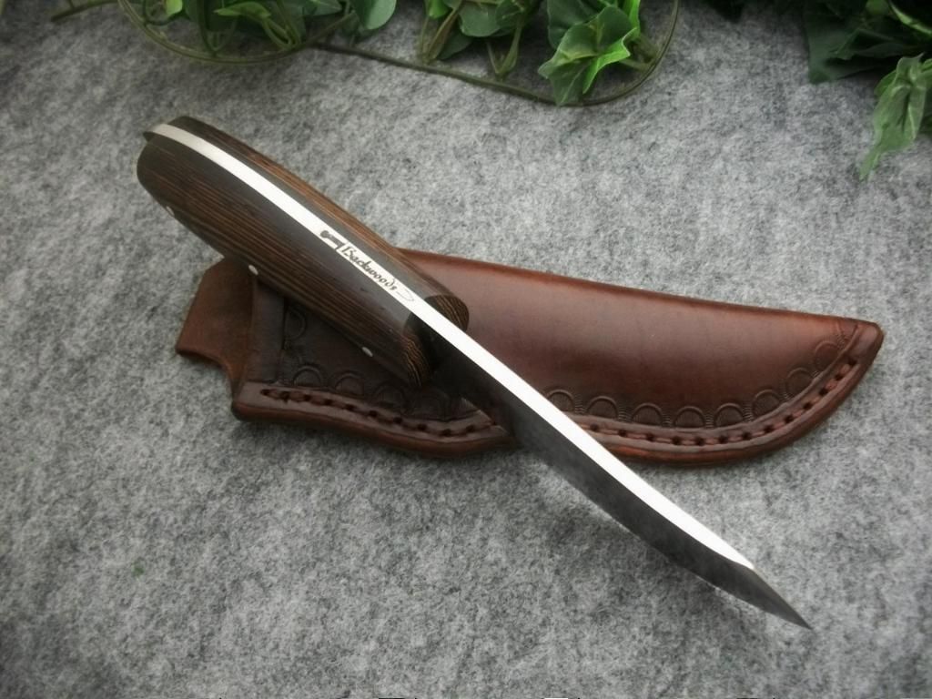 hunt1046.jpg
