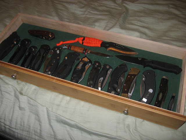 KnifeDrawer.JPG