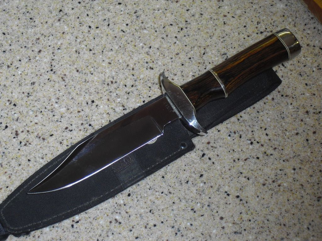 Saleknives12-13-2012049.jpg