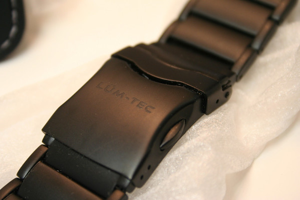 Lum-Tec-011-M.jpg