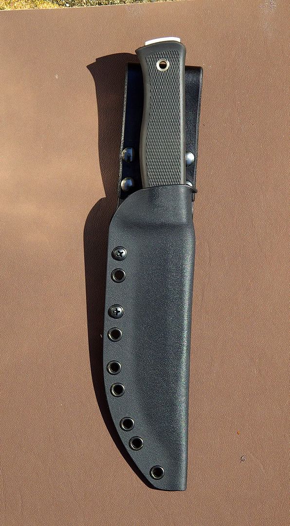 FllknivenA-1Kydex030.jpg
