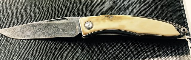 R9RCDDcl.jpg