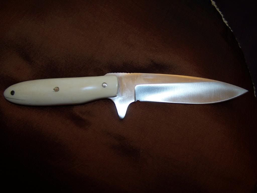 StoneIvoryHandledKnife002.jpg