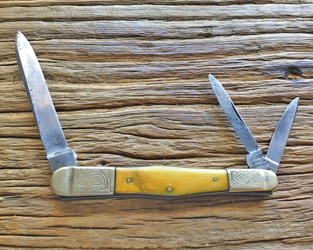 Walker%20and%20Hall_Sheffield_Ivory_Whittler2.jpg