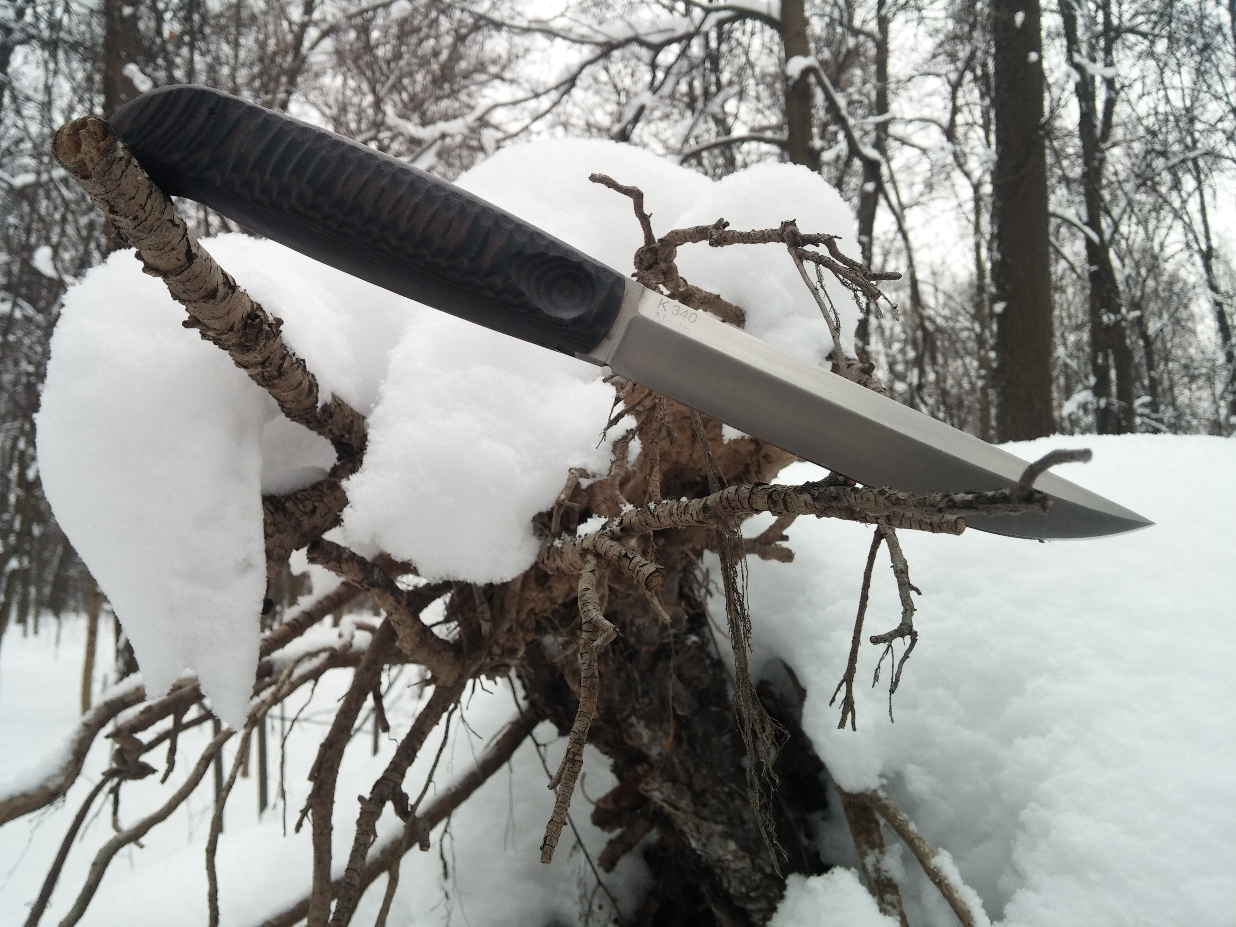 owlknife-model-north-in-the-forest-1.jpg