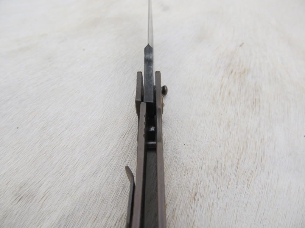 CarvedFramelock010.jpg