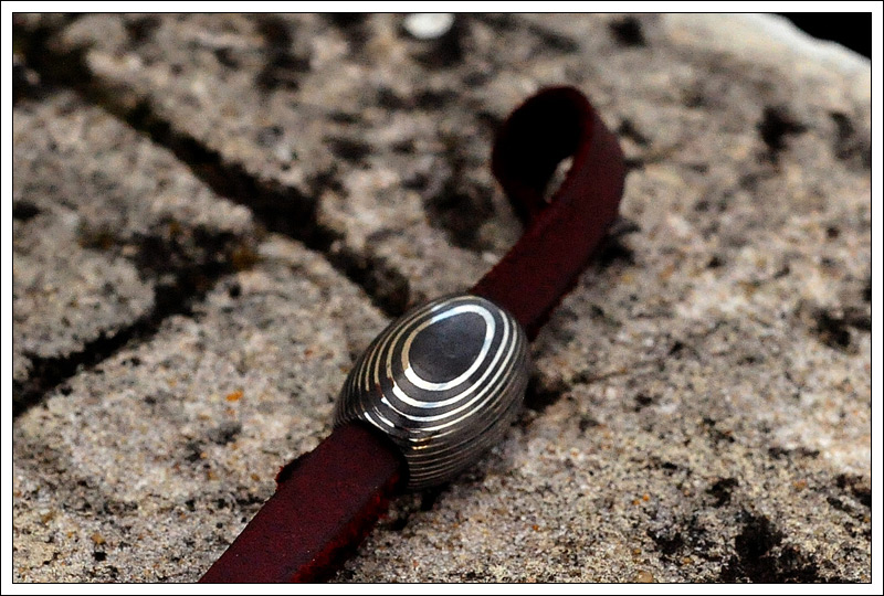 stainlessdamascusbeads3.jpg