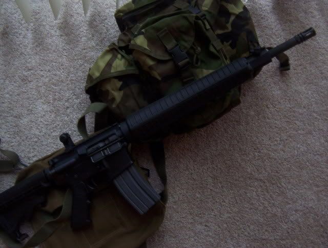 rifleandnewpack001.jpg