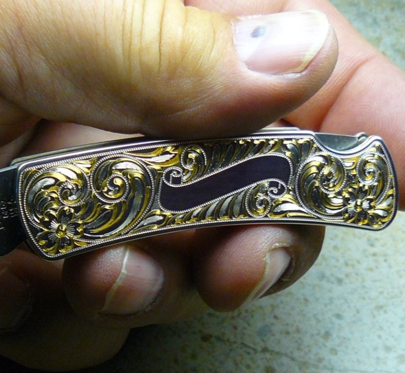 09-07-2012BuckGentBuildOutsilvergold525023.jpg