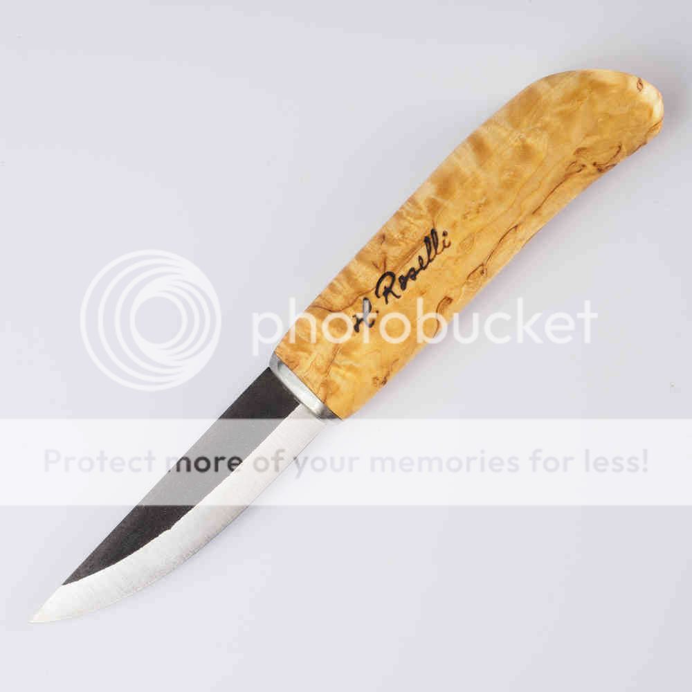 R110_Nikkarinpuukko-2_ml.jpg