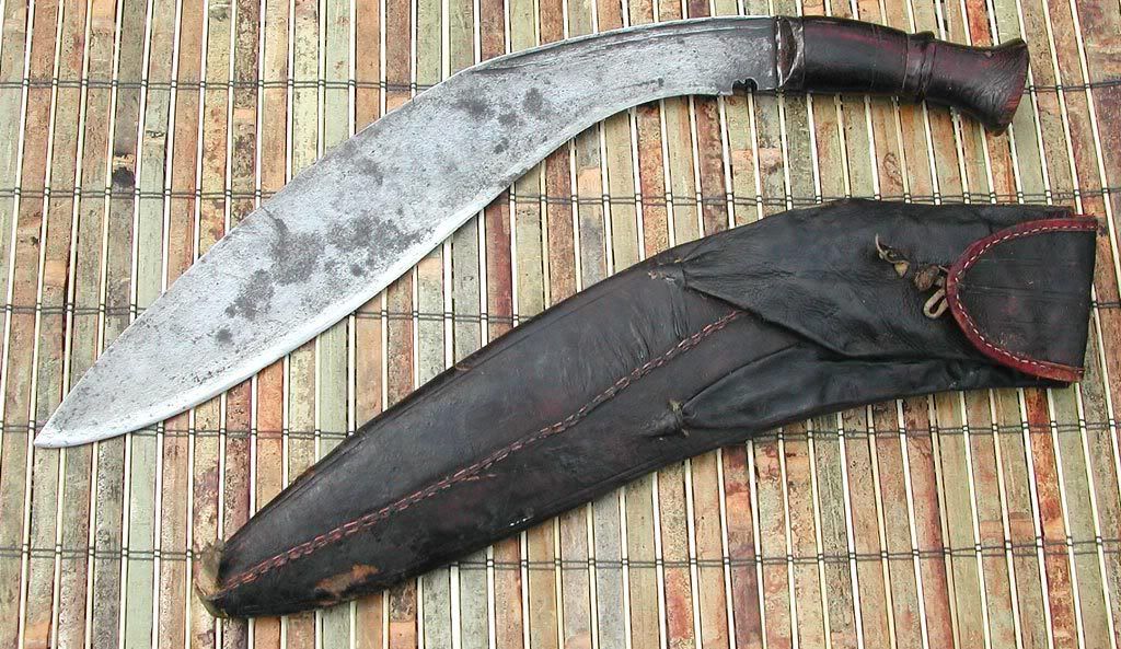 Forward-khukuri.jpg
