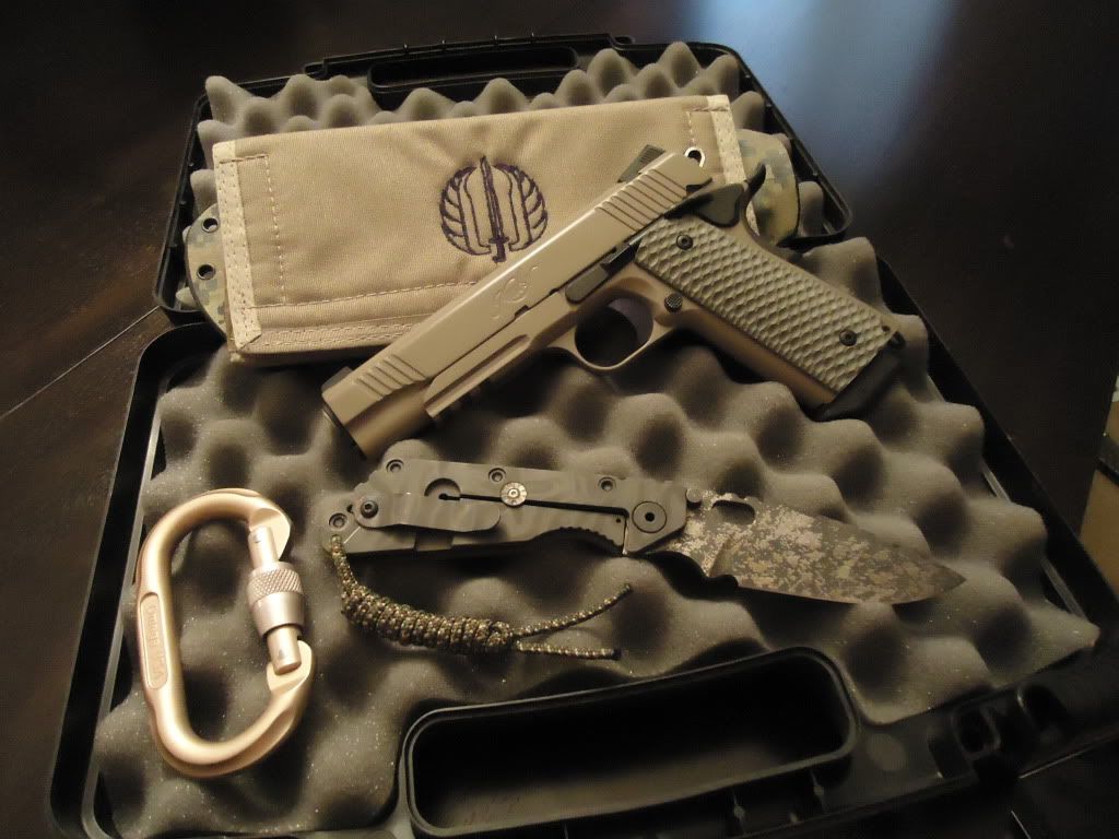 Knifepics3-5-2011017.jpg