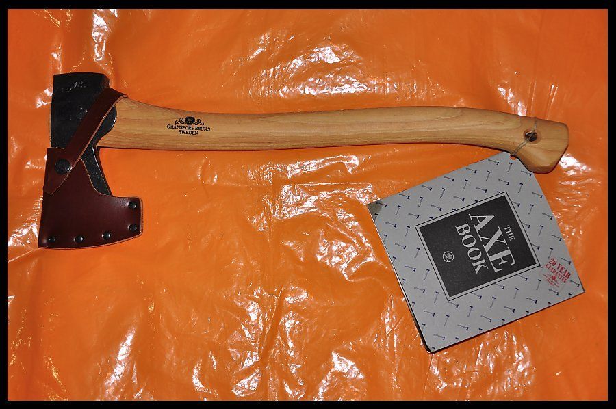 jay_gb_small_forest_axe_zps02c522e9.jpg