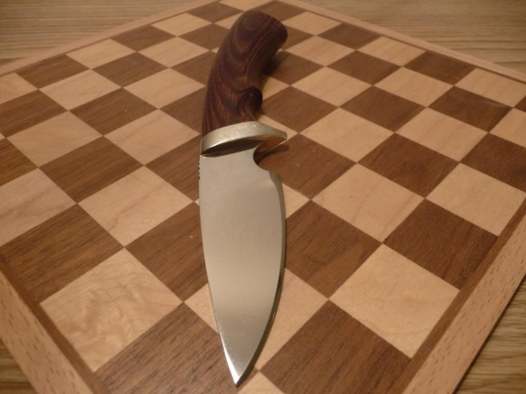 TrackKnives.jpg
