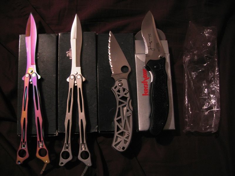 Knives153108.jpg