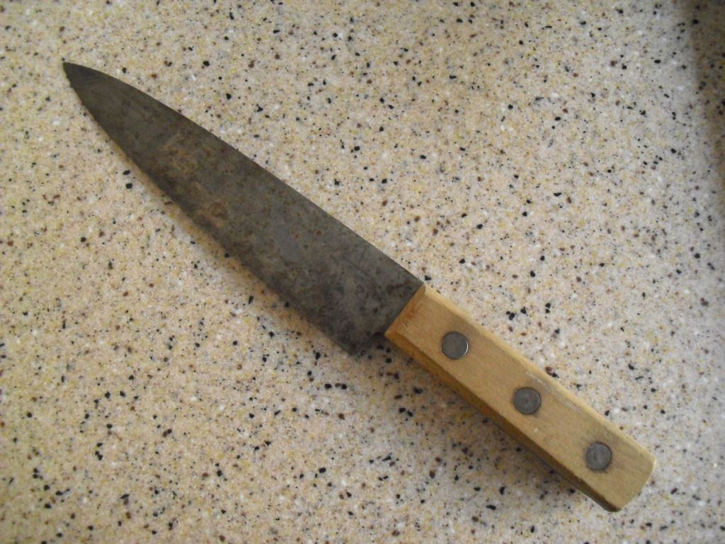 MysteryChefsKnife001.jpg
