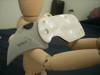 claw10056.jpg