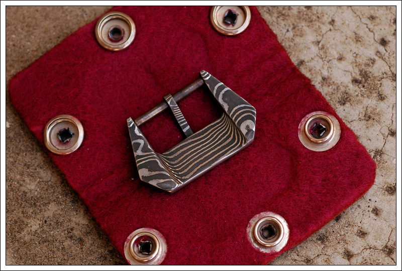 paneraidamascusbuckle6.jpg
