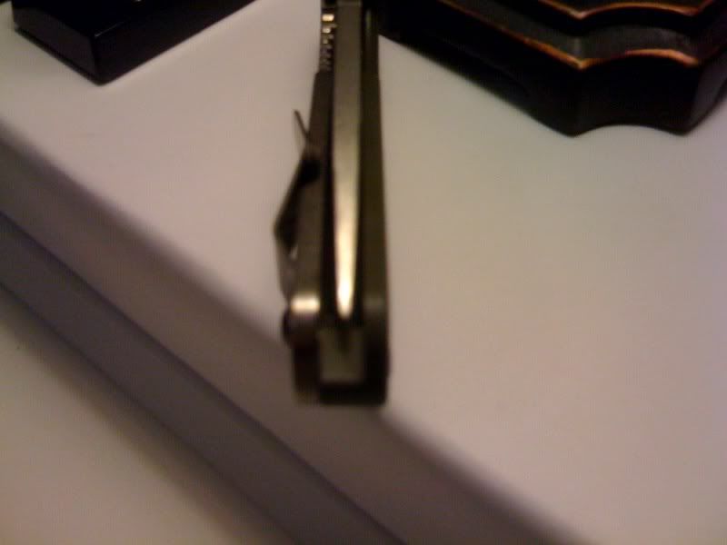 Green20Sng20Blade20center.jpg