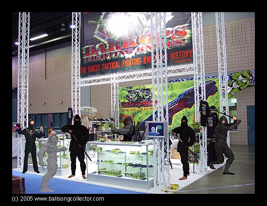 darkOpsBladeShow2005M2.jpg