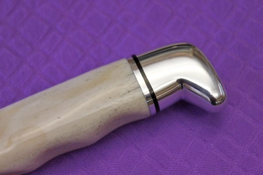 Bone119handlea.jpg