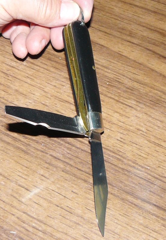 OKCA2012Buckbladed301inTL-29003.jpg