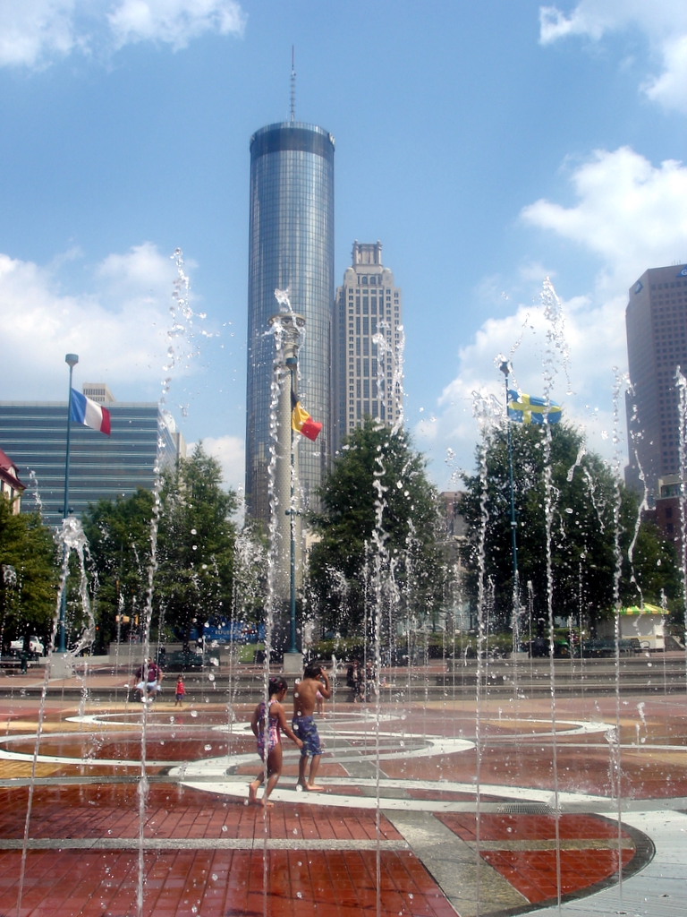 Atlanta_Westin_from_Centennial_Park.jpg