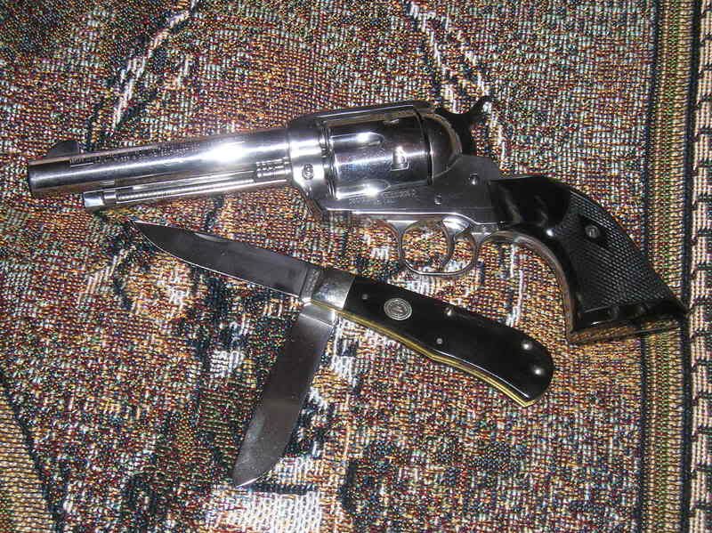 pistols004.jpg