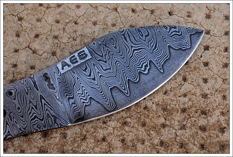 2nessmukblades3.jpg
