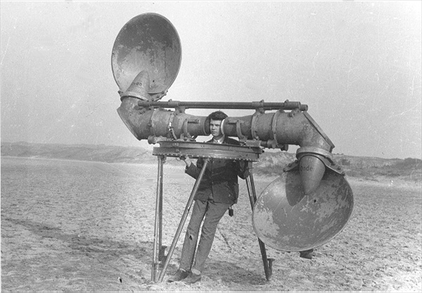 deaf1.jpg