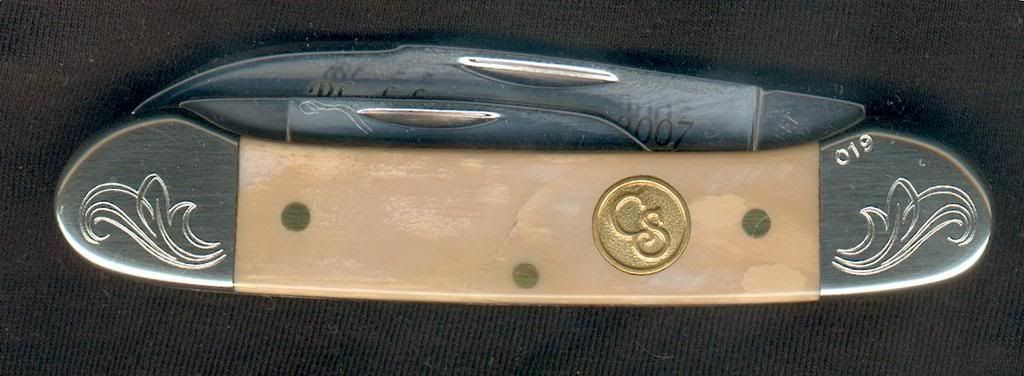 2007ForumKnifeMarkonBlack.jpg