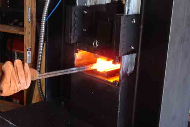 PressBuild042.jpg