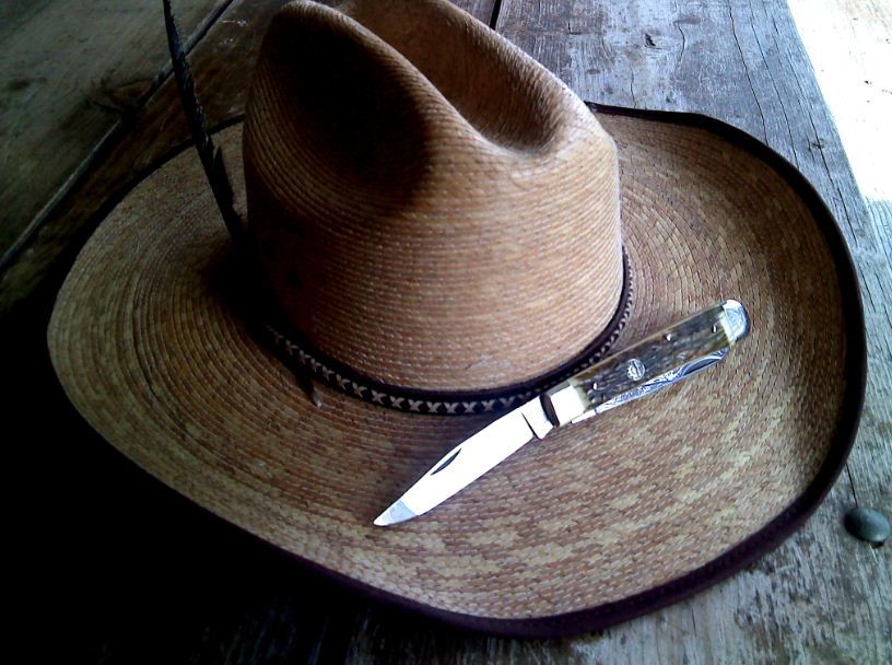 TrapperHat1_zpsbb30f0b7.jpg
