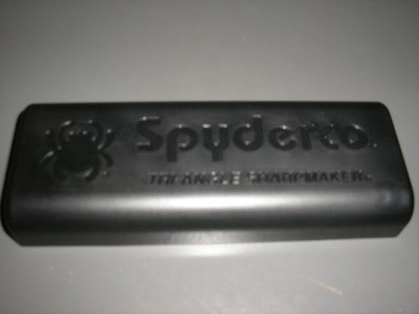 SpydercoSharpmaker1.jpg