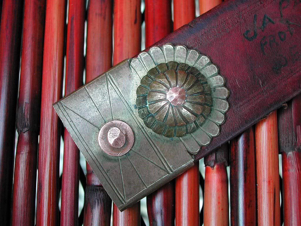 PI-dagger-scabbard-throat.jpg