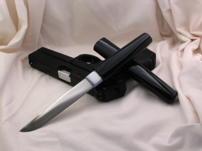 Knifeshop007.jpg
