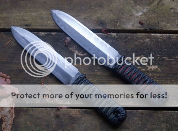daggers_1.jpg